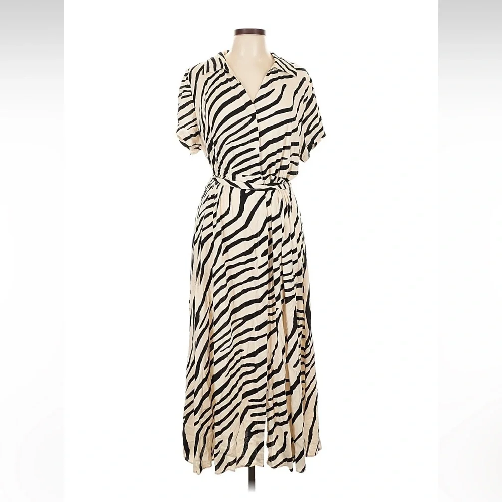 H&M TIE-BELT SHIRT DRESS Cream & Zebra L - Picture 2 of 6